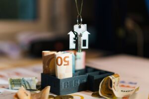 How to Invest in Real Estate with Little Money: Your Guide to Accessible Property Investing featured image 123