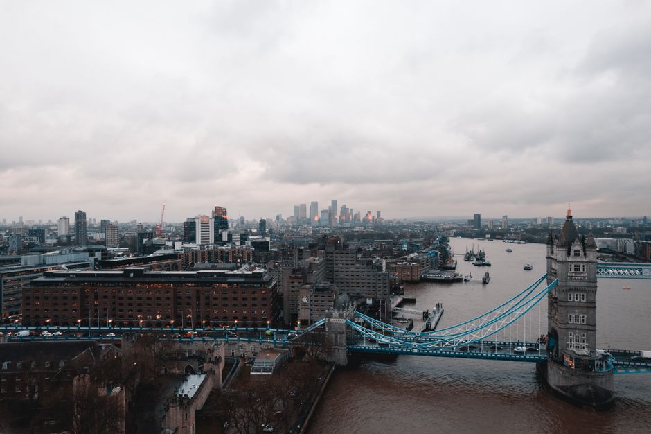 How to Plan an Affordable Trip to a Major Event City featured image 128
