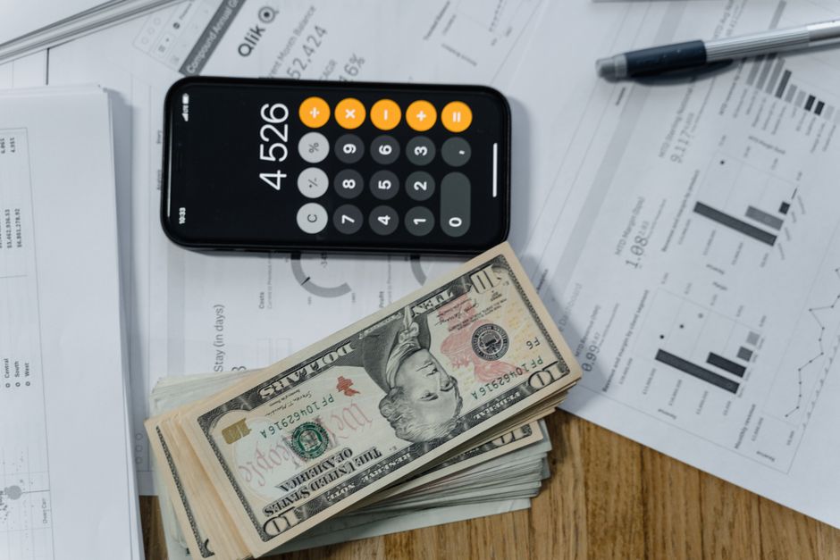 How to Calculate Your Retirement Savings Goal: A Step-by-Step Guide featured image 185