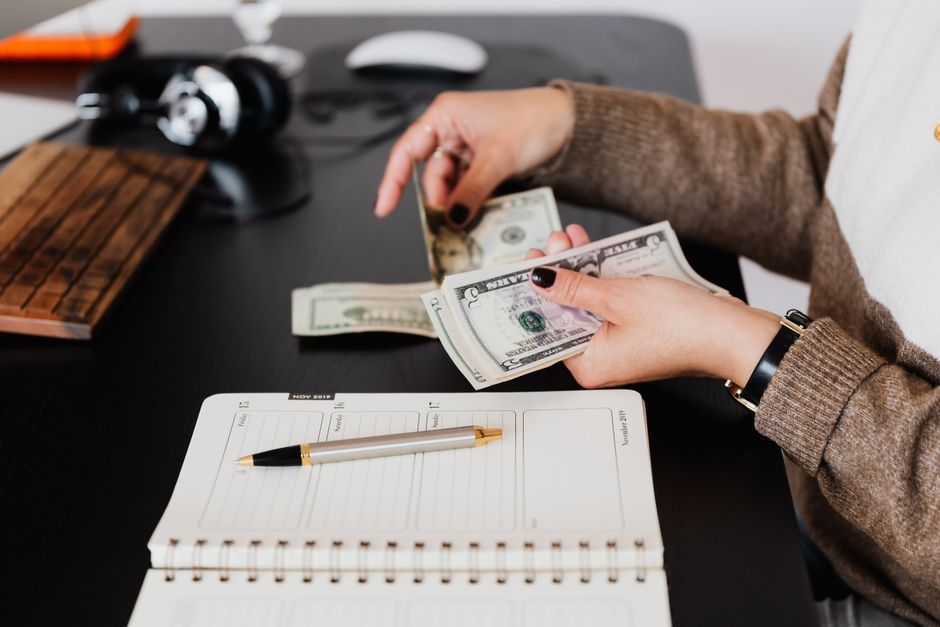 How to Avoid Hidden Bank Fees and Keep More of Your Money featured image 94