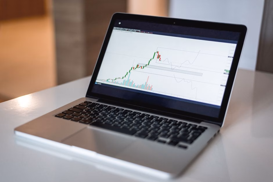 How to Invest in Software Stocks Without Getting Crushed by AI Hype